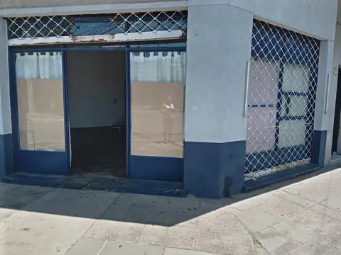 Local en Alquiler en Boulogne, $ 700.000