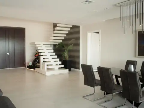 Casa en Venta de 6 dormitorios