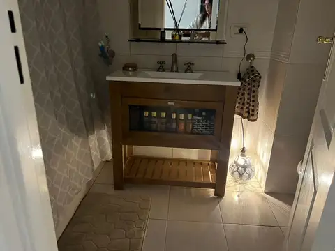 Blanco Encalada 5500, Piso 2