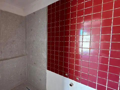 Venta/Financiacion Casa 3 Dormitorios Comodín Cochera Patio Piscina Solarium. Abasto