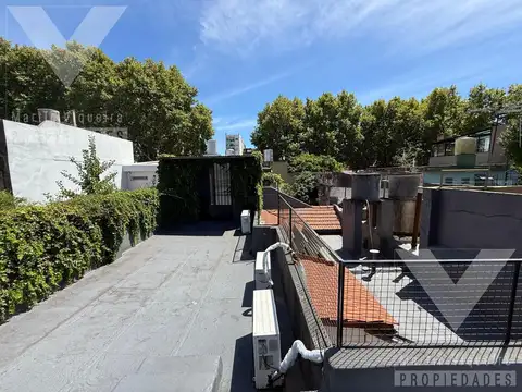 PH de 5 ambientes exclusivo con terraza propia. Sin expensas.