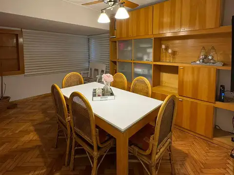 Departamento 6 ambientes con 2 baños