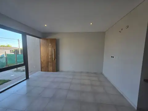 Departamento en Venta con 2 cocheras