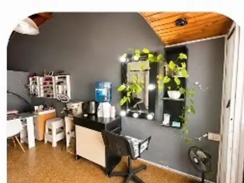 Alquiler Peluquerìa y Salòn de Estetica en Monte Grande