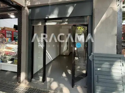 Local en Alquiler en Monte Grande, $ 3.500.000