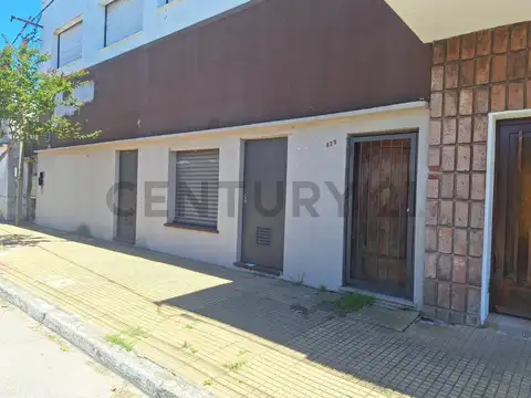 Saenz peña 200, Piso 0