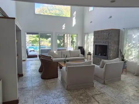 Casa en Alquiler 15 años