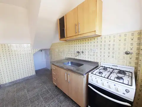Depto Tipo Casa 2 ambientes con 2 baños