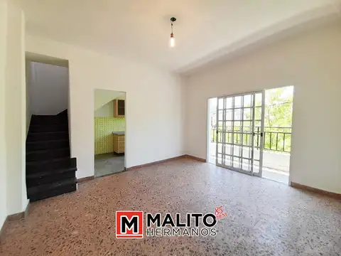 Alquiler PH 2 ambientes con terraza y balcón en Mataderos