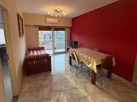 DEPARTAMENTO 2 AMBIENTES CON CON COCHERA