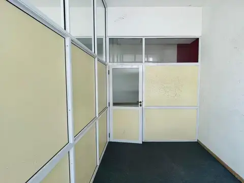 Oficina en Venta 51 años