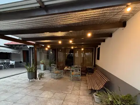 Casa en Venta al Este