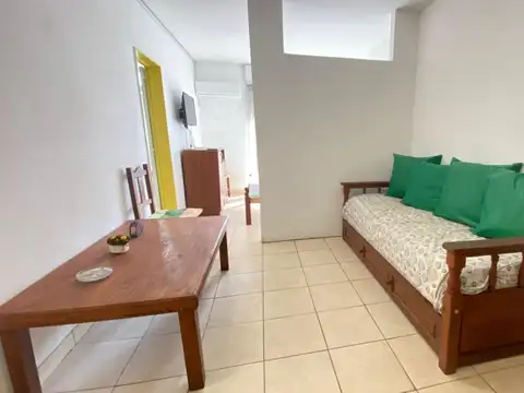 Alquiler Monoambiente amueblado contrafrente