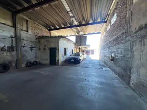 Venta Galpon en Sarandi