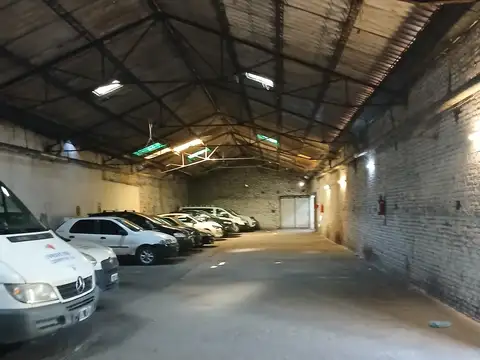 Galpon en Alquiler en Berazategui, USD 2.500