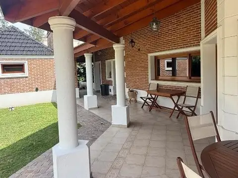 Casa en Venta en La Concepción, USD 485.000