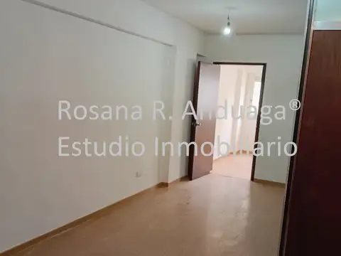 Oficina en Alquiler 40 años