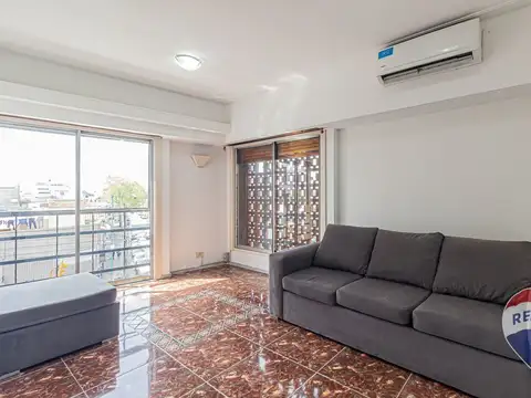 DEPTO 3 AMBIENTES EN AVELLANEDA CON BALCON FRENTE