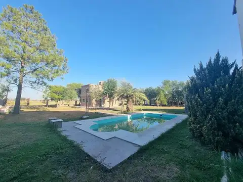 Casa en Venta con 1 cochera