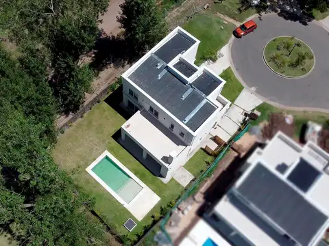 Venta casa 5 ambientes con financiación
