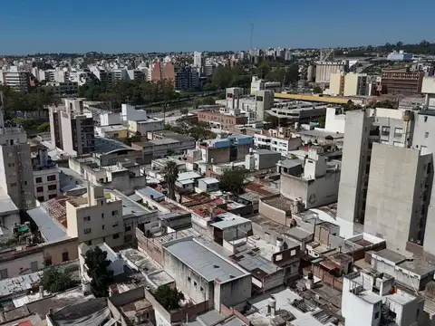 Terreno en Venta, FOS 80