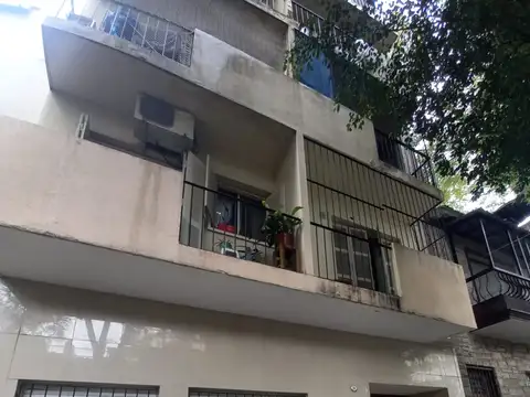 DEPTO 2 AMB EXCELENTE UBICACION