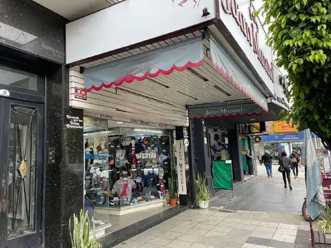 Local en Venta en Lanus Oeste, Lanus