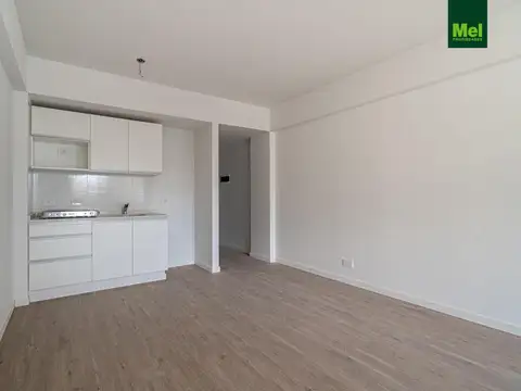 Monoambiente divisible con balcón, full amenities