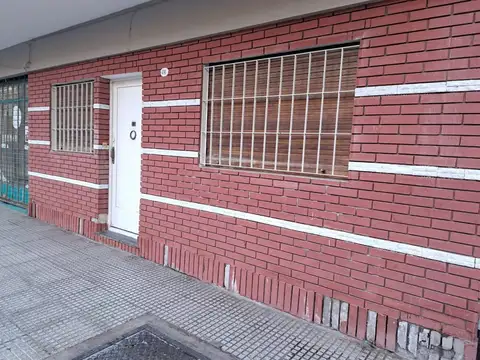 DEPARTAMENTO VENTA ALMAGRO 2 AMB 40 M2 PB FRTE