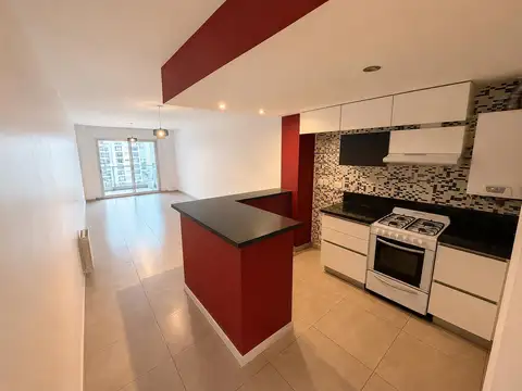 DEPTO DE 2 DORMITORIOS CON COCHERA Y BAULERA EN VENTA BARRIO CENTRO ROSARIO