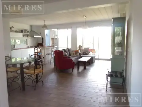 Casa en venta en San Eduardo, Pilar del Este