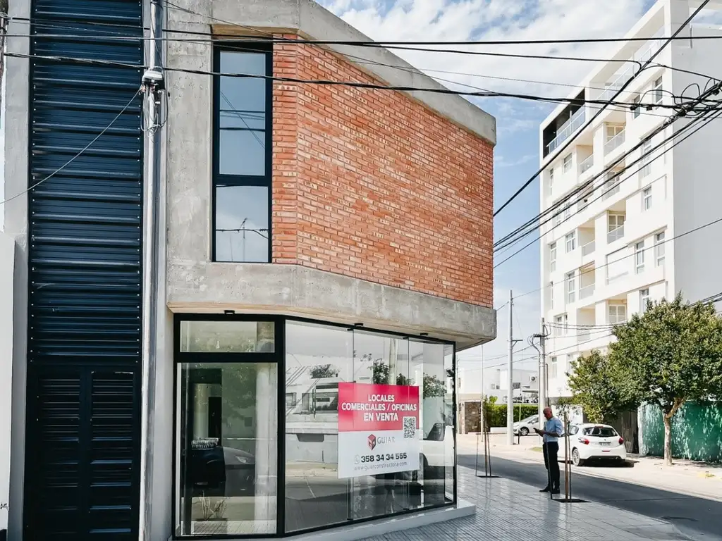 LOCALES MULTIPROPOSITO LAMADRID de 1 Dormitorios