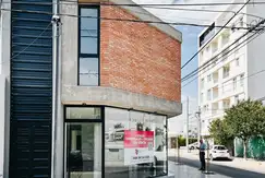 LOCALES MULTIPROPOSITO LAMADRID de 1 Dormitorios