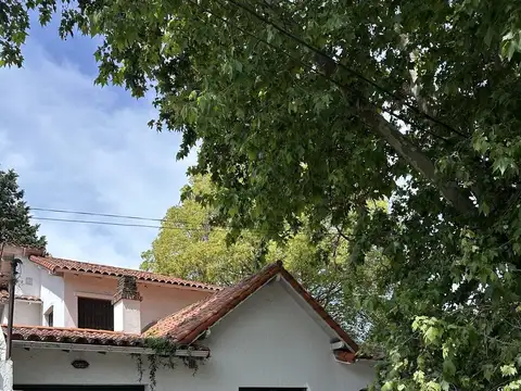 Casa en Olivos-Roche