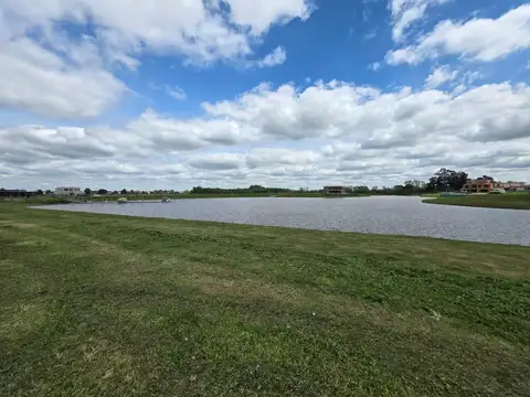 LOTE EN BAHIA VILLANUEVA AL RIO