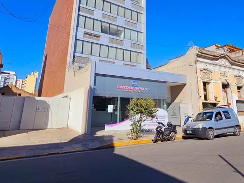 VENDO OFICINA EN EDIFICIO CORPORATIVO OFFICE CITY