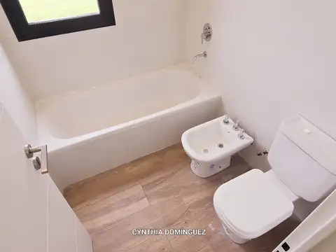 Casa en Venta en Countries y Barrios Cerrados en La Plata, $ 170.000