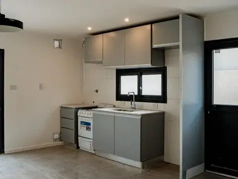 Casa 4 ambientes con 1 baño