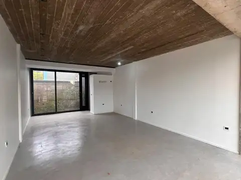 LOCAL en ALQUILER a estrenar - 485(MITRE) e/ 137 y 138 -JOAQUIN GORINA - LA PLATA