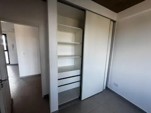 Departamento en Esc.-Centro