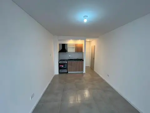 Departamento en Alquiler en Santos Lugares, $ 520.000