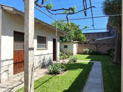 Casa en Venta en Bernal Oeste, USD 87.000