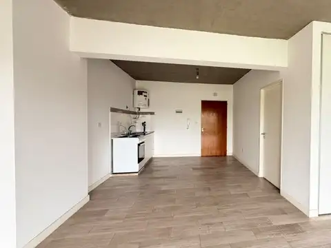 Departamento en Alquiler en Parque Patricios, $ 650.000