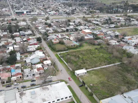 Terreno en Venta 40  mts Fondo