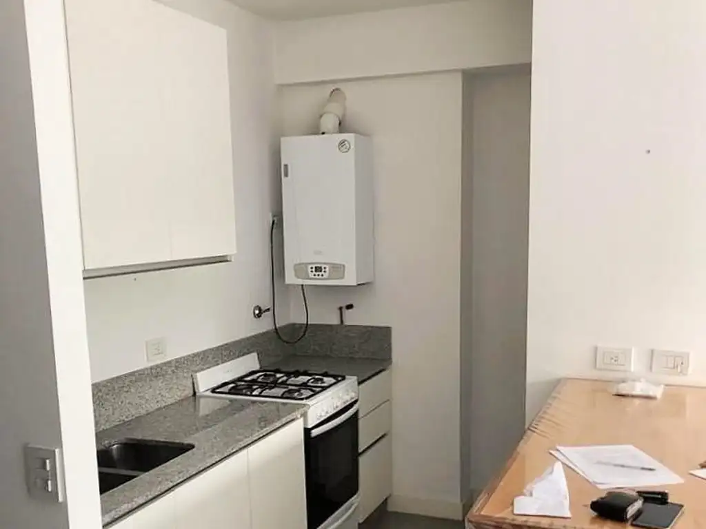 Tomas De Anchorena 0 - 1 dormitorio con cochera