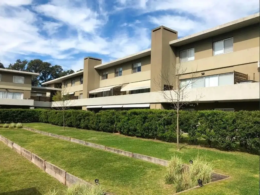 Departamento en Venta en Bosque Alto