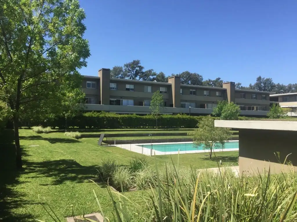 Departamento en Venta - Bosque Alto