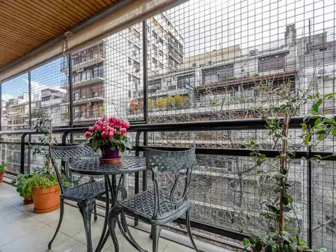 Depto 4 ambientes en Venta Caballito + Cochera