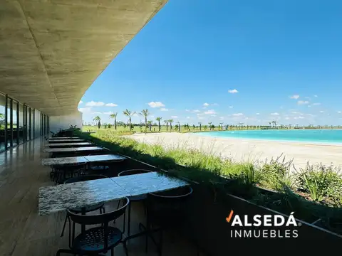 Vida Lagoon
