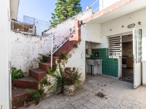 VENTA - CASA EN PH DE DOS DORMITORIOS - LA TABLADA